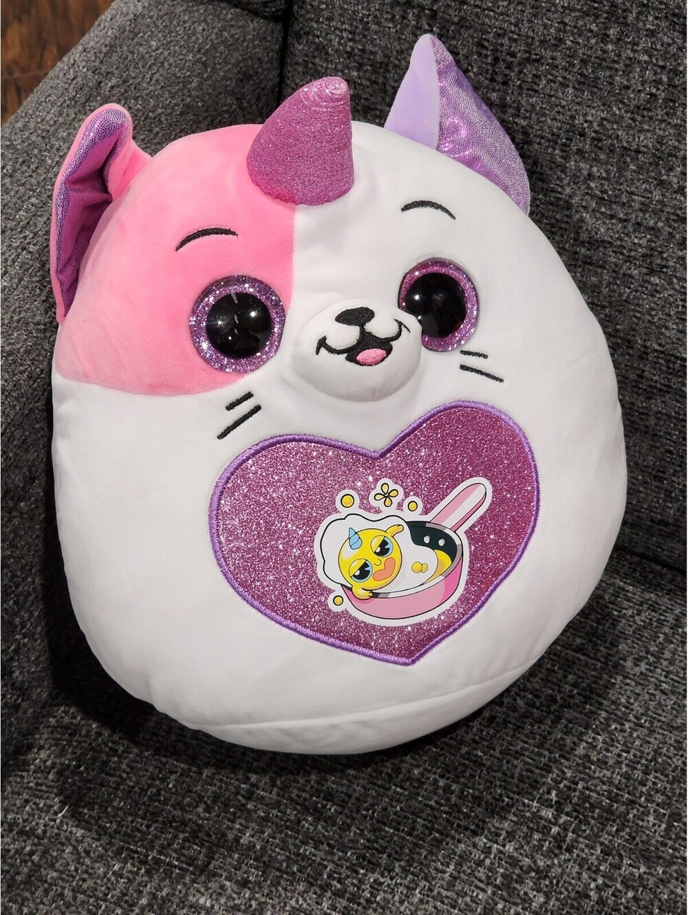 Rainbocorn Squishmallow